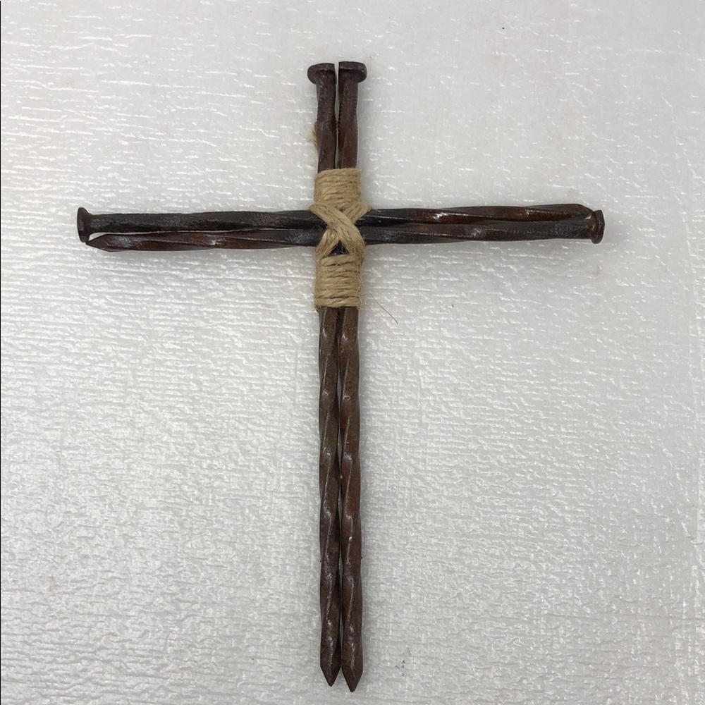 Wrought Iron Nail Cross Twine Bound Decorative Wall Art